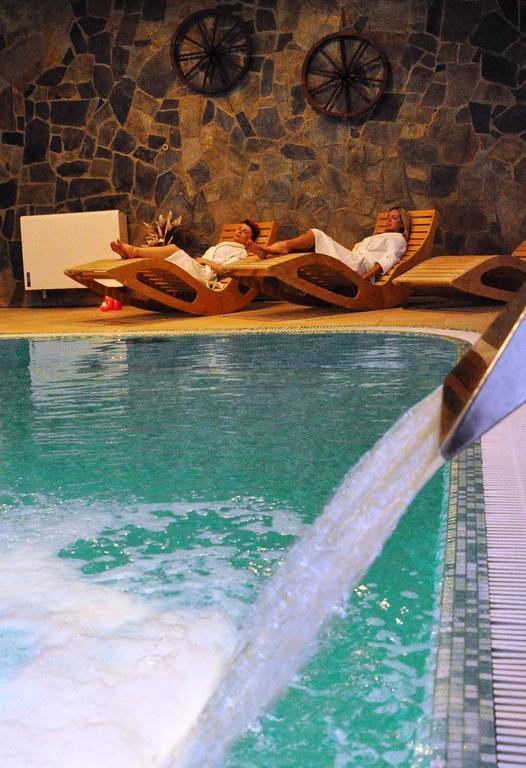 Hotel Karino Spa Polańczyk Exterior foto